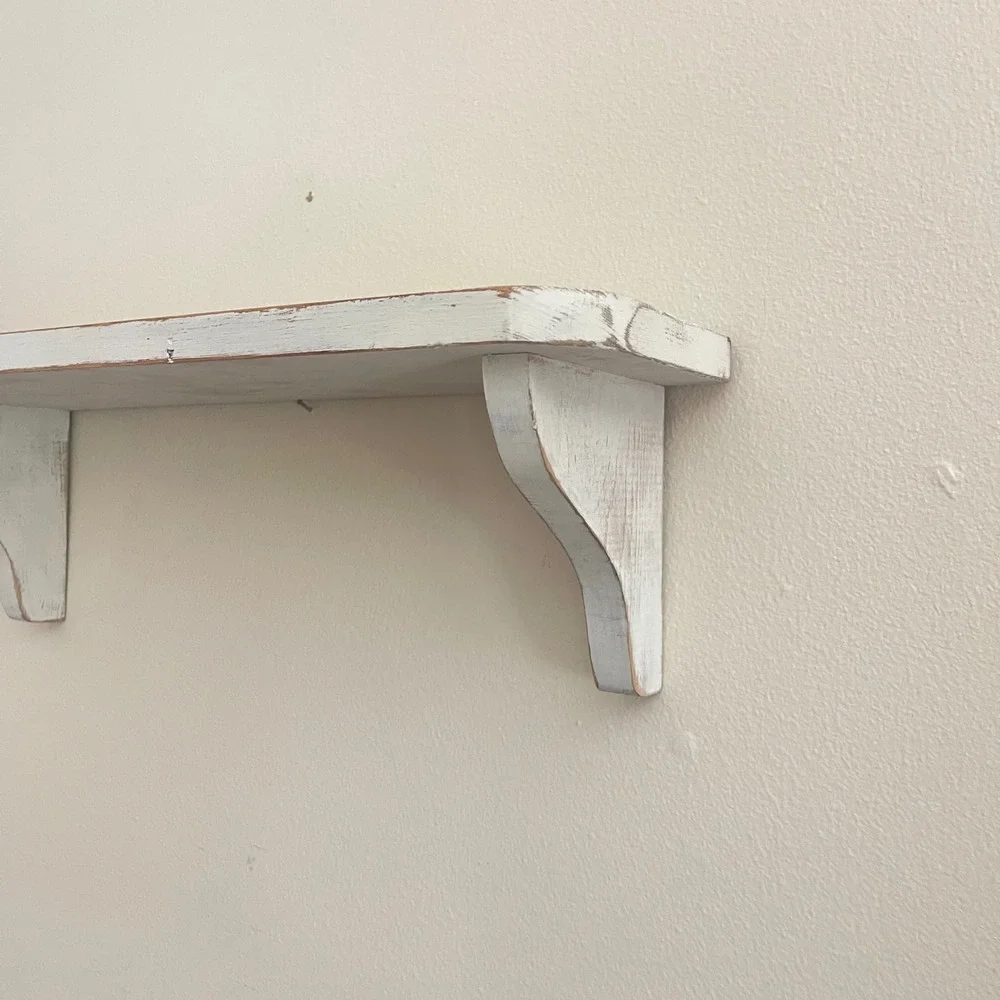 Vtg Wooden Wall Display Shelf Cottage Farmhouse Trinket 19